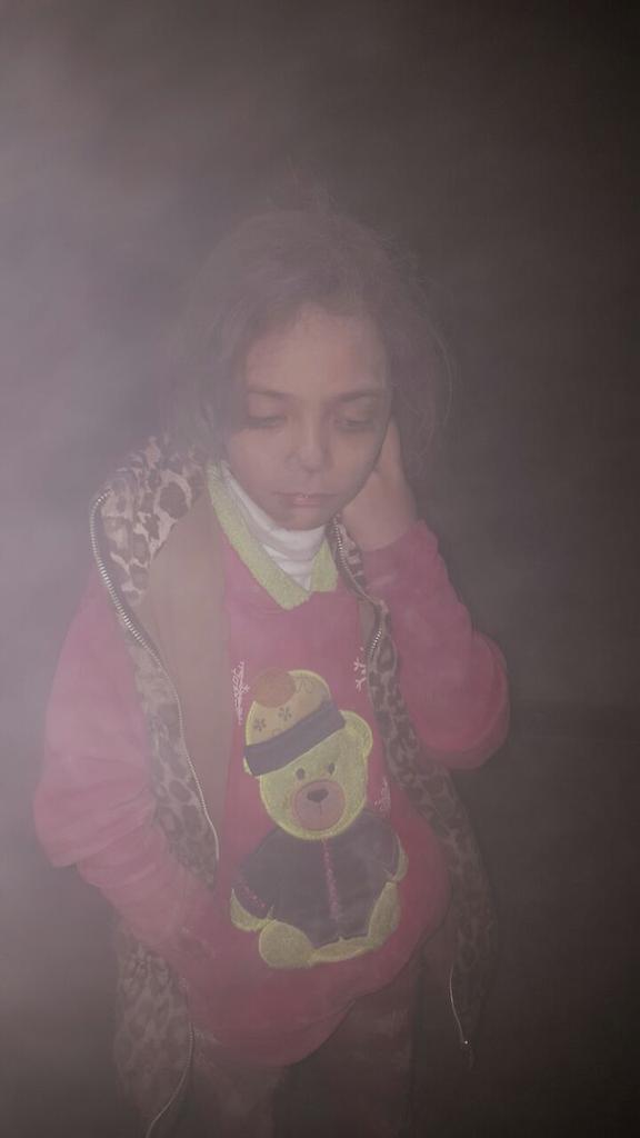 Tonight we have no house, it's bombed & I got in rubble. I saw deaths and I almost died. - Bana #Aleppo