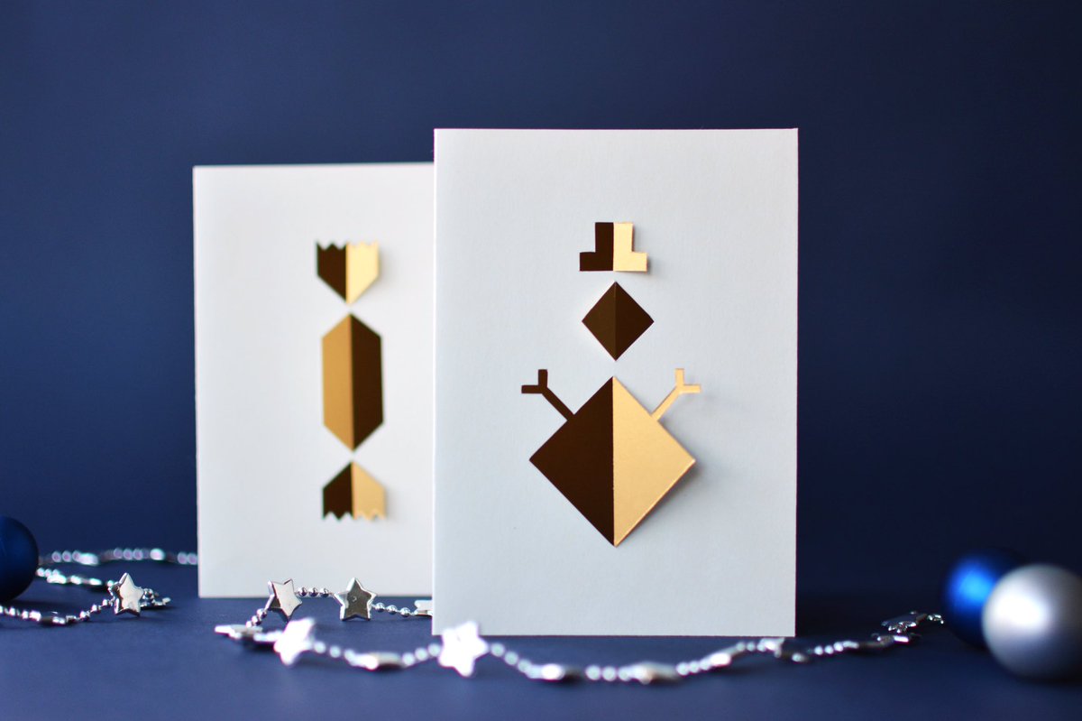paper_tone's tweet photo. Check out #papertone snowman ☃️ it's excited for #handmadehour ! Available https://t.co/Pm0Iax84FO with 30% off! #blackfriday @handmadehour https://t.co/BvYQhhN3q5