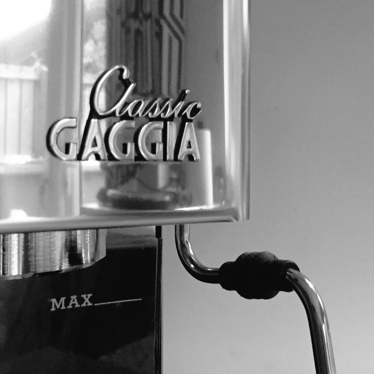 CJGibson_'s tweet photo. There's a new kid in town! ☕️🤗  #gaggia #gaggiaclassic https://t.co/4ZL1clnZAk
