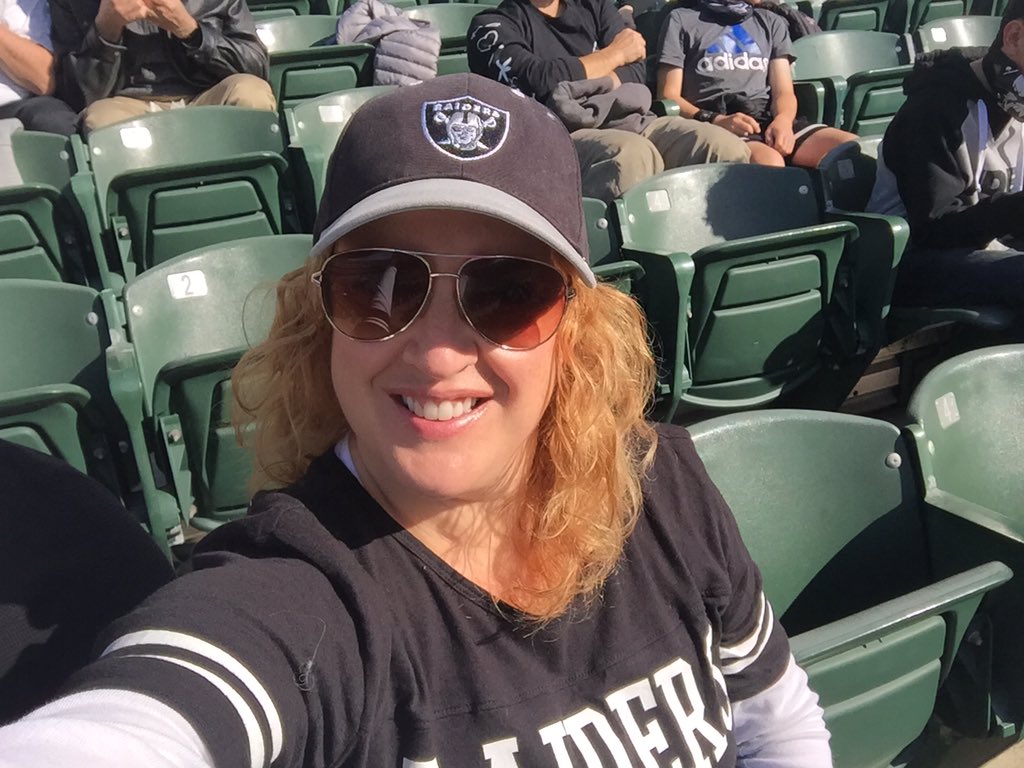 Burnett_ro's tweet photo. #raiderspix https://t.co/Ava4erHY1M