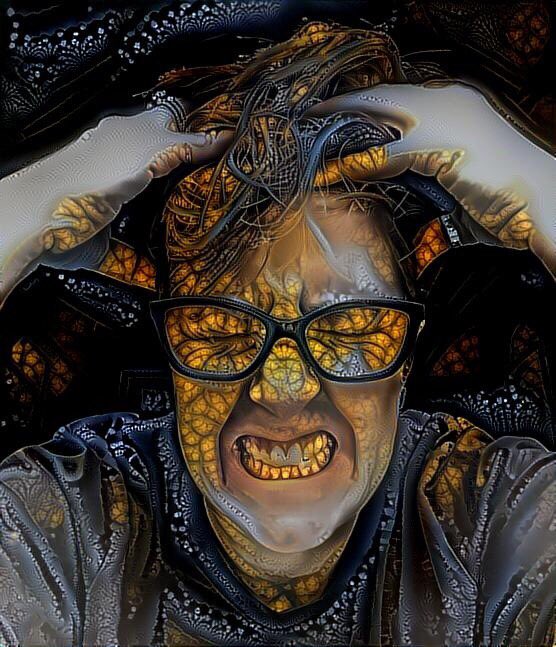 ipdegirl's tweet photo. Theme this week was #selfie. Not a fan of being the subject of the photo #selfiesunday #Dreamscopeapp #ipdegirl #iphoneography https://t.co/j6CyP8yWZG