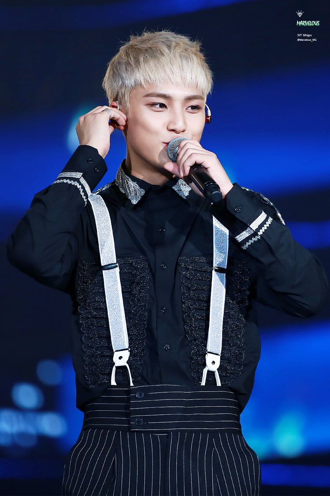 Marvelous_MG's tweet photo. 161127 슈퍼 드림콘서트 @pledis_17 #SEVENTEEN #세븐틴 #Mingyu #민규 
수고해쩡💞 자랑스러운 MC 김밍규 https://t.co/pVycpelRfN