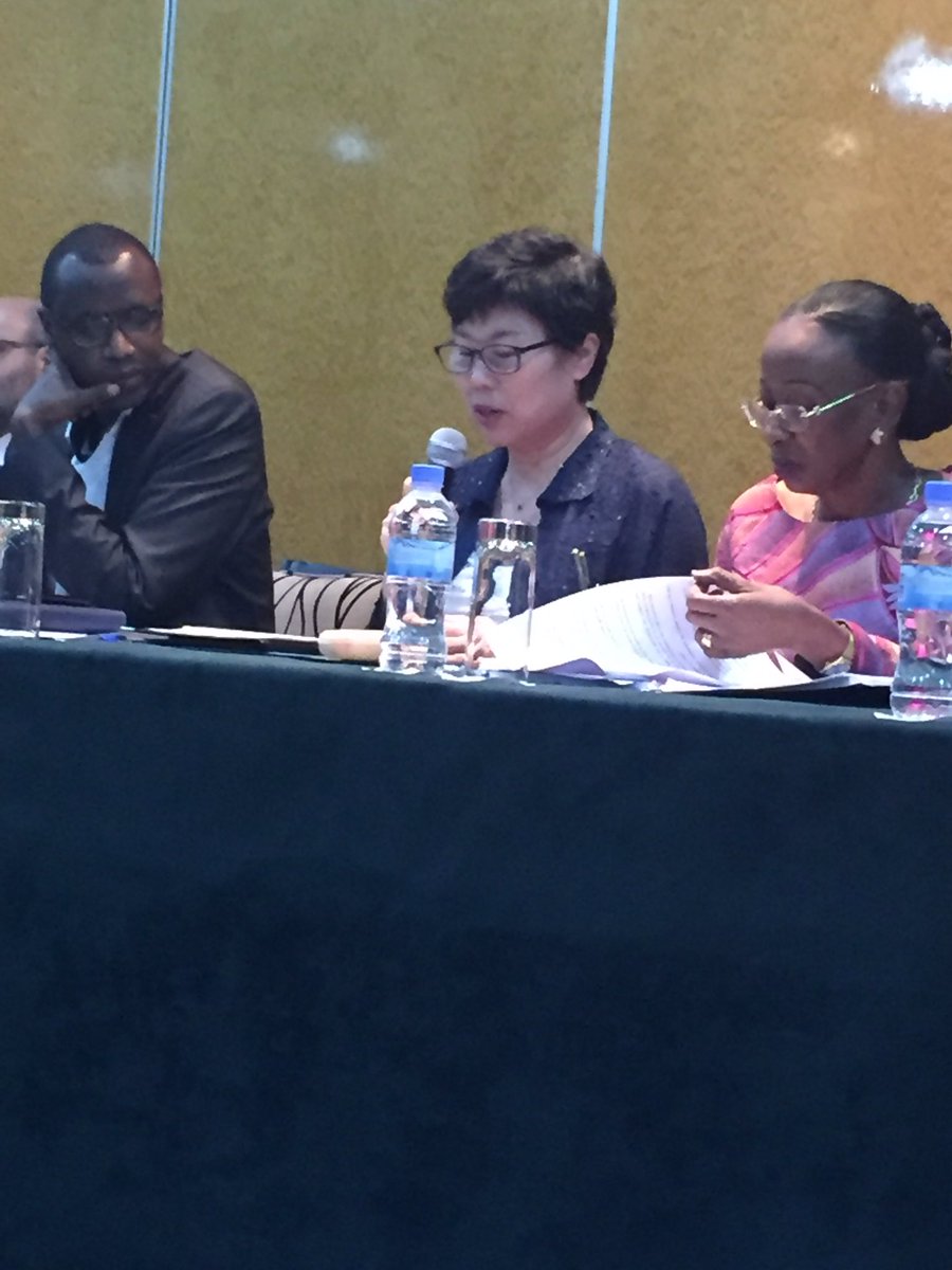 MikeKayonza's tweet image. Signing ceremony between PASET &amp;amp; KIST Korea #Rwanda_Edu in support of Regional Scholarship &amp;amp; Innovation Fund #PASET