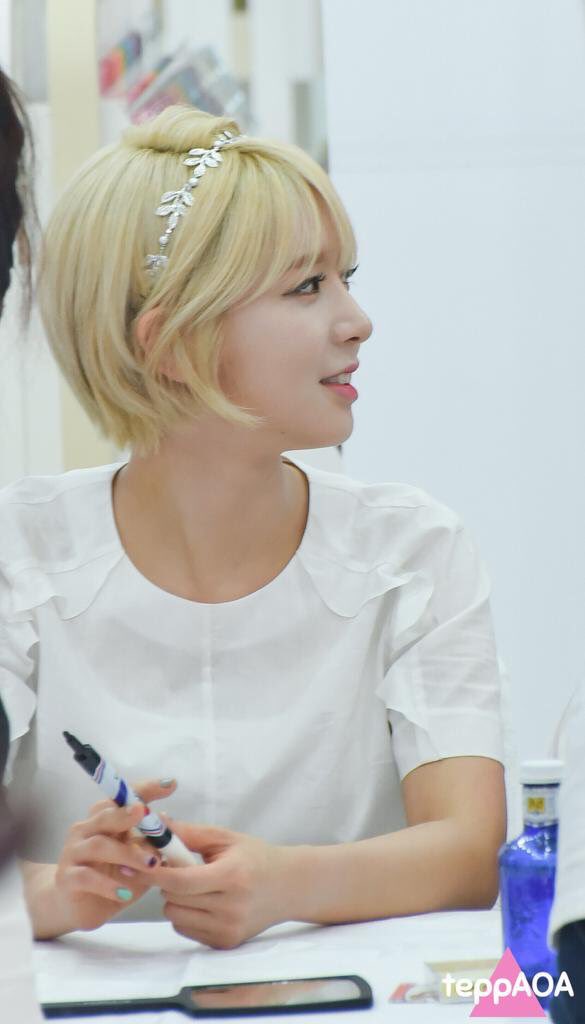 lowqaoa's tweet photo. choa ❁ https://t.co/0y9OQhHAmg