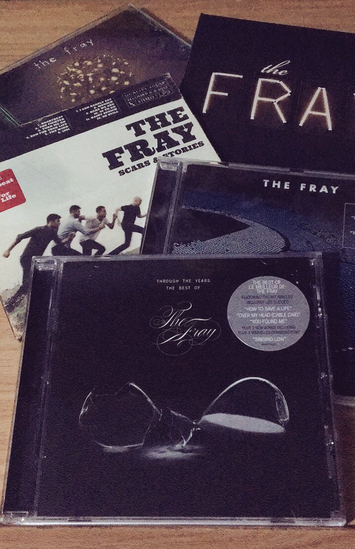 TheFray_Spain's tweet photo. La colección crece ☺️💘 @TheFray https://t.co/Yks4aNYhiw