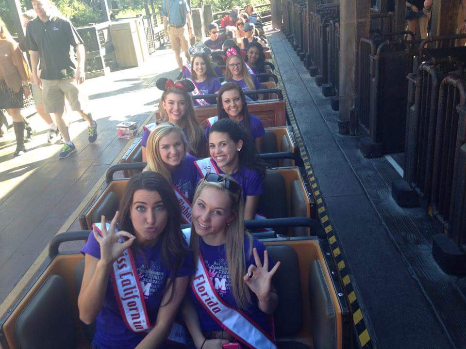 graace29's tweet photo. 2 years?! missing the best week with the best people. good luck to the jr teen c/o 2016 in their finale, xoxo c/o 2014 💕 @NtlAmericanMiss https://t.co/QxVZ4zeVJV