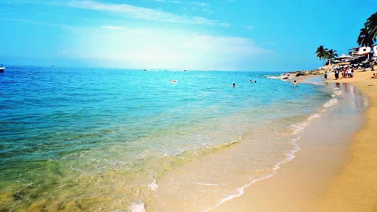 W2Do_Vallarta's tweet photo. You should come soon, @AliForbush! Beach is waitin' 4 you! #Wat2Do https://t.co/p7T3RBHV7E