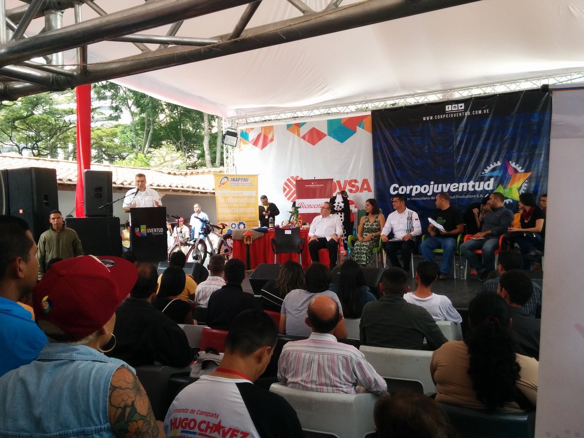 Desde la expo juventud productiva <a href="/ffm_oficial/">LUCHADORES SOCIALES🇻🇪</a> <a href="/LachinaPSUV/">Lachinapsuv</a>