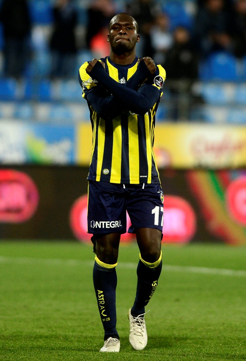 12numaraorg's tweet photo. İLK YARI SONUCU | Çaykur Rizespor 1-3 Fenerbahçe (Moussa Sow 27', 32', 45') https://t.co/0XmEEp98T2
