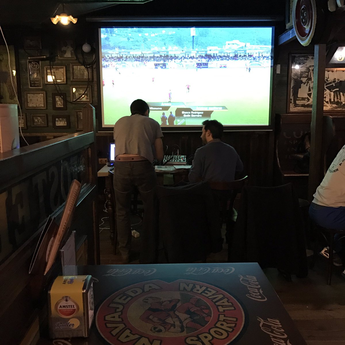 NavajedaSportTavern tweet media