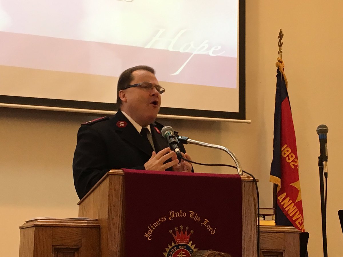 HampdenCorps's tweet image. Major Gene Hogg speaking on relinquishing control. #Luke1 #MaryATruetoGod #SurrenderControl