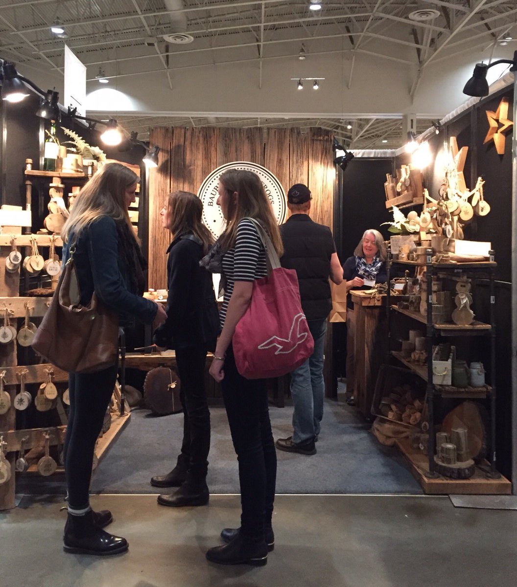 shop_the_frog's tweet photo. Day number 4 and booth N48 is buzzing at #ooakx16! Stop by and say hello 👋 @ooak_toronto https://t.co/be6JtIie2s