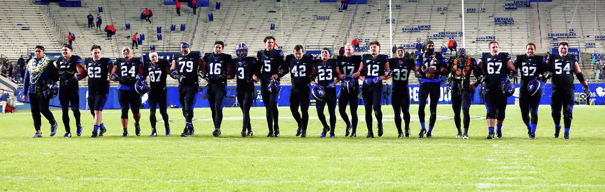 leangiebzion's tweet photo. @leangiebzion #4Fred Warner INT,#18Michael Shelton fumble picked up TD,Senior class of 2016, Taysom @T_Hill4 QB who leasd us 8-4 season https://t.co/dOqdHsPziR