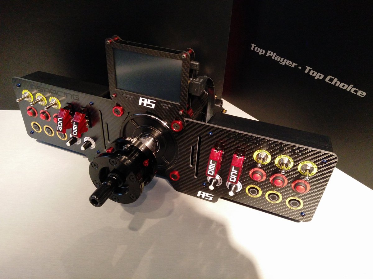 Astroxyn's tweet image. Both panels side + LCD on MiGE ! #simracing #asdesign