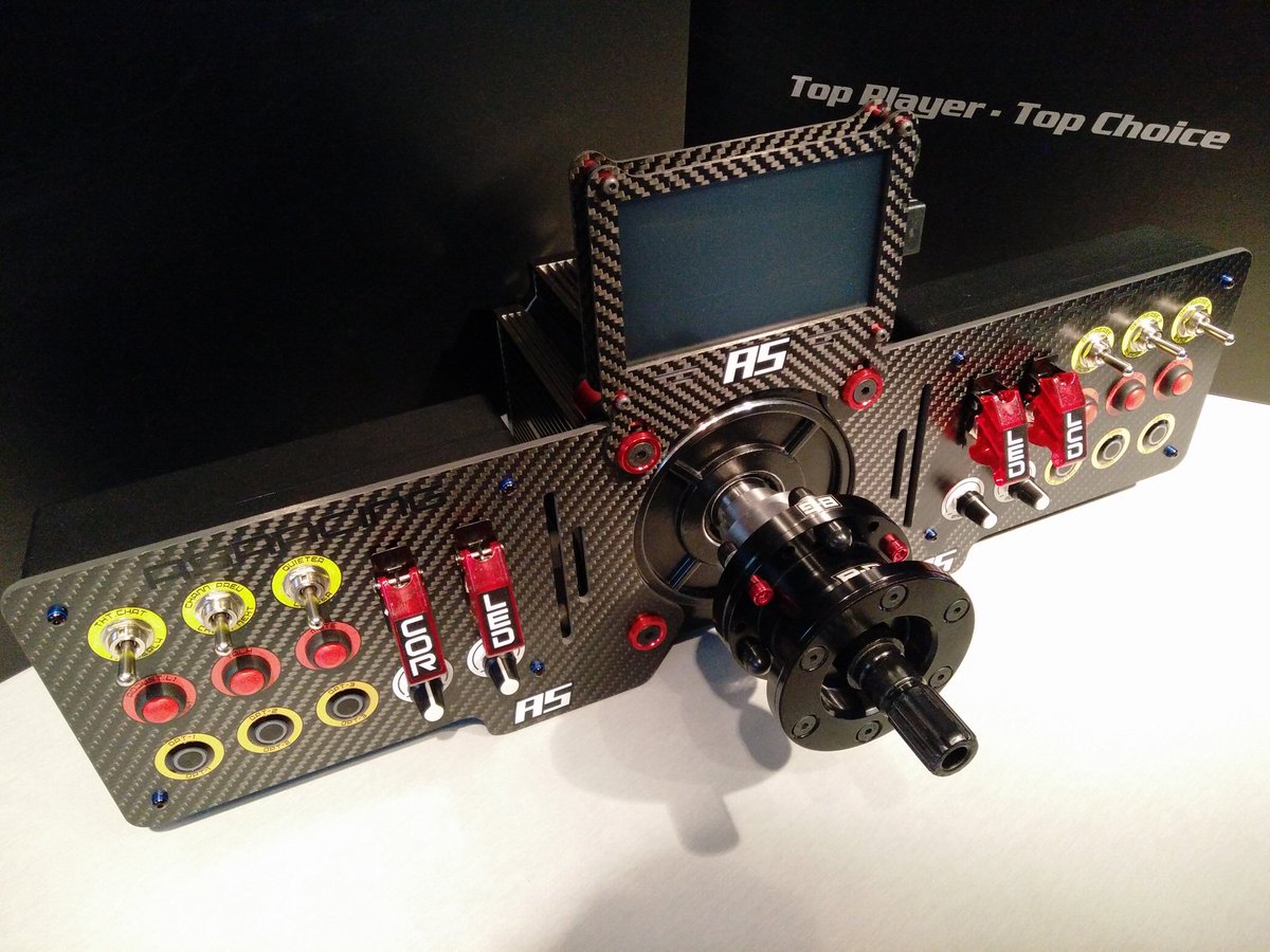 Astroxyn's tweet image. Both panels side + LCD on MiGE ! #simracing #asdesign