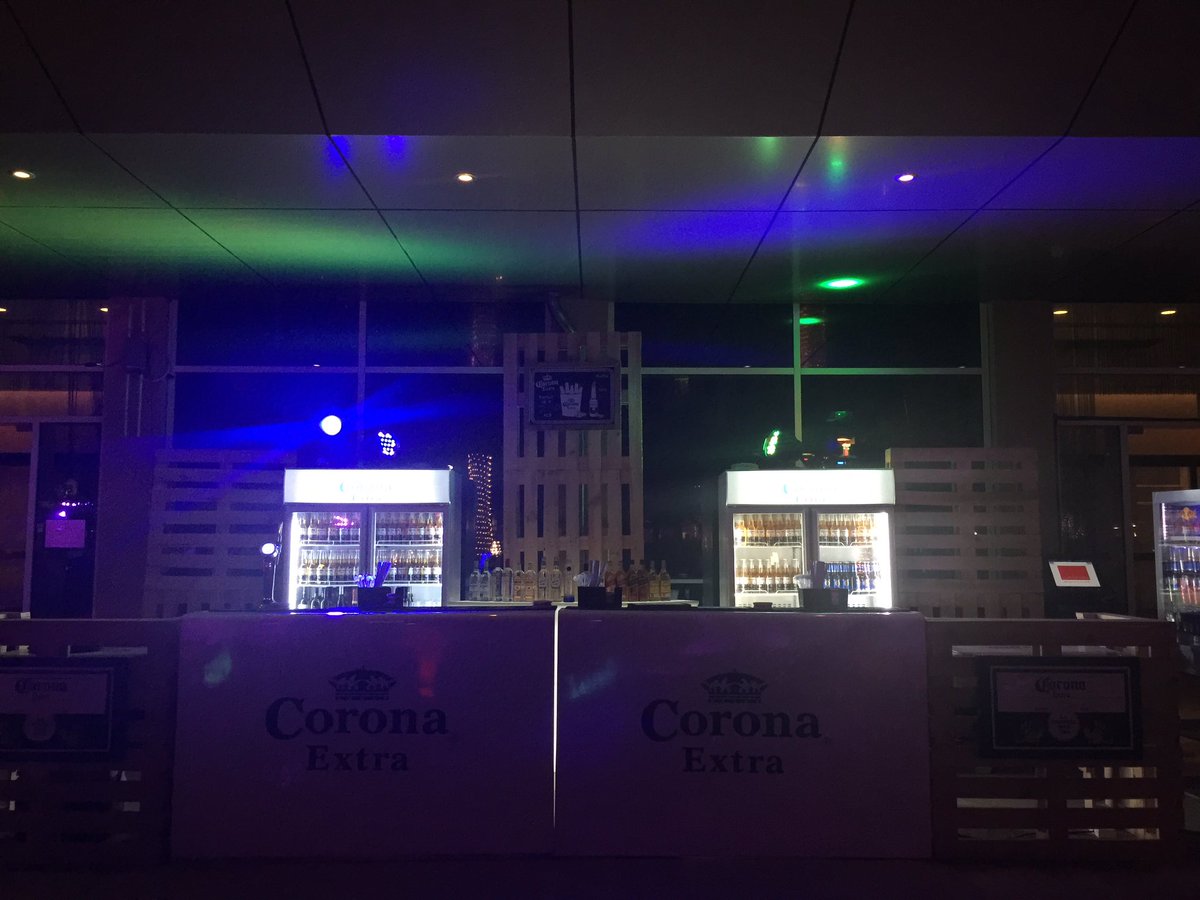 CentroYas's tweet photo. Still got the race hype? Then head down now to the Corona Lounge &amp; party! #F1Finale #race #AbuDhabiGP #yasisland #centroyasisland #party https://t.co/u2MVMvLw1z