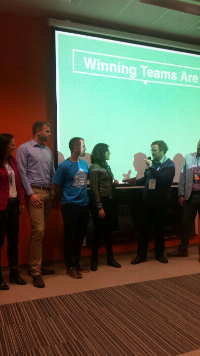 MissionToRun's tweet photo. The winner #fintech Line cutter #startup #Startupweekend #MissionToRun https://t.co/teoJ0Nmdke