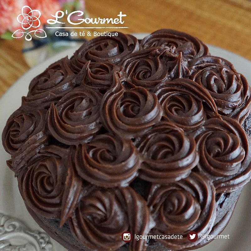 LGourmet's tweet photo. Hoy cerramos a las 2:00 p.m., pasa por #LGourmet y lleva tu postre favorito a casa. https://t.co/LCQIUtyY3v