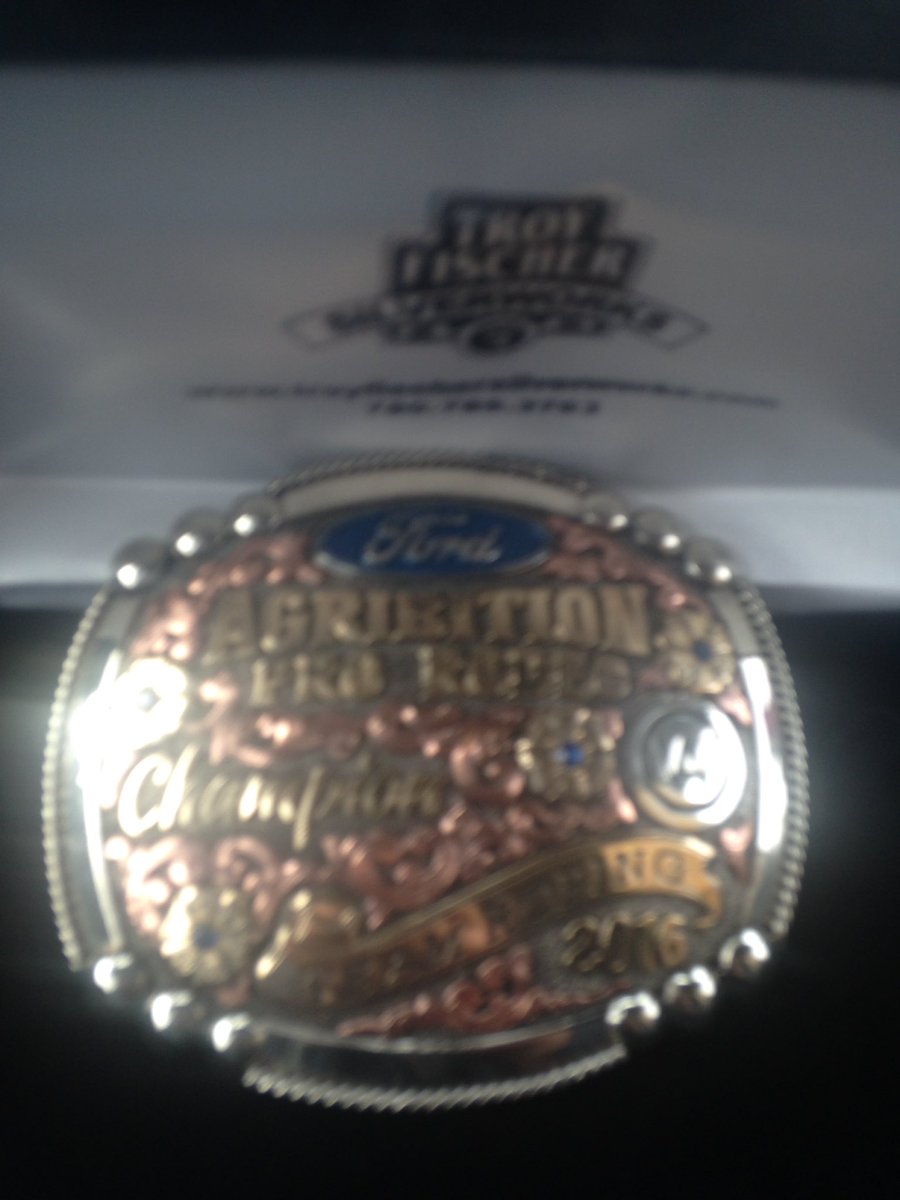 Pulled off the W last night <a href="/Agribition/">Canadian Western Agribition</a> <a href="/CJFeeds/">CountryJunctionFeeds</a> <a href="/destress_tech/">DeStress Nutrition</a> <a href="/cactusropes/">Cactus Ropes</a> #heelcrow
