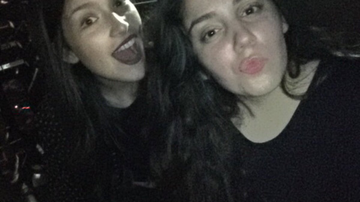 babysaymyNAME's tweet photo. happy birthday to my fav ily #ToastGiving πβ€οΈ https://t.co/lEOCOXBo8l