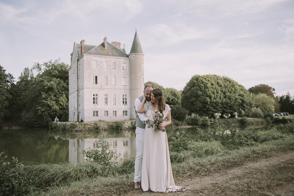 Замок мот-шанденье. Шато де ля мот хассон. Хозяйка замка. Шато де ля мот хассон. О чем книги хозяйка пустоты.