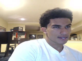 YourTolerated's tweet photo. 🔴 LIVE @kalebmitchell97 on @YouNow - hi https://t.co/xLlRZpNBFh https://t.co/A1iLowGWUw