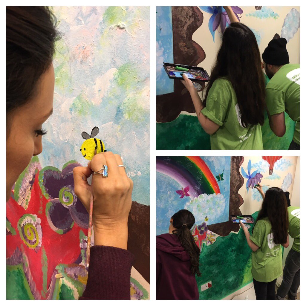 Today We Helped Rachel Barkoff paint a mural for the Norwood nursery at the Kennedy Leigh Family Centre <a href="/MitzvahDay/">Mitzvah Day</a> @norwooduk #MitzvahDay