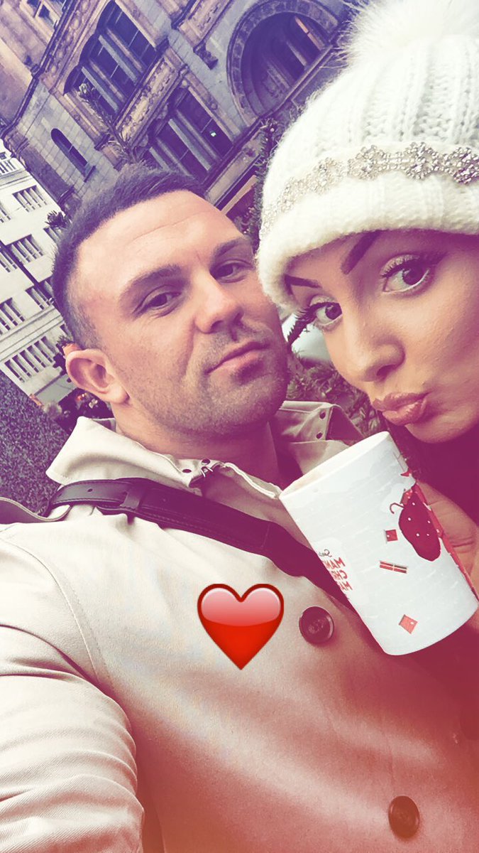 RyanRhino_'s tweet photo. Christmas markets 👌🏻 https://t.co/VN8nMQtUGL