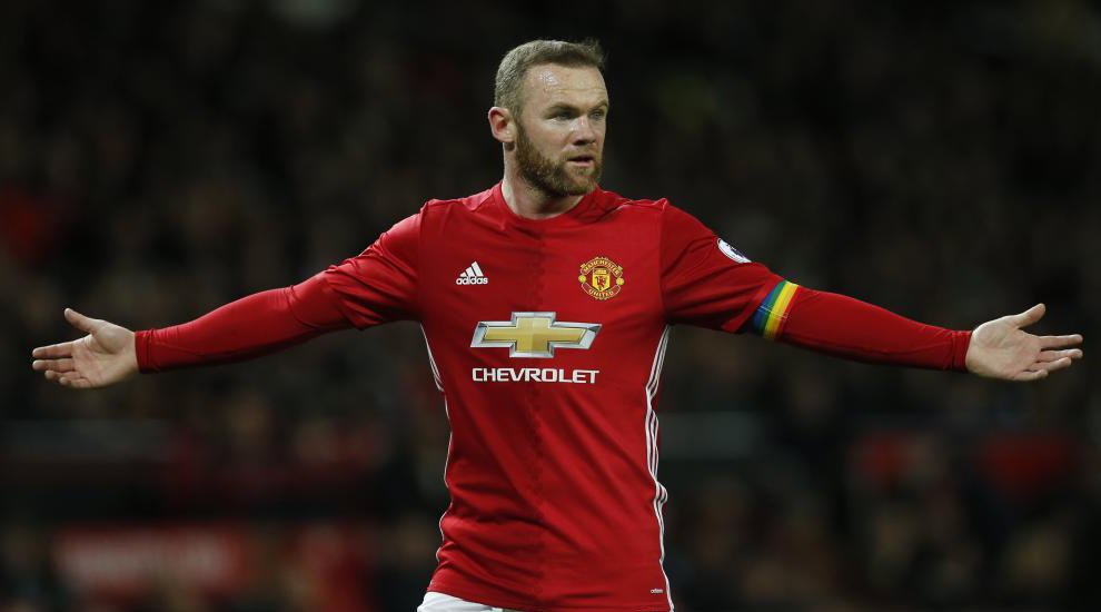 marca's tweet photo. FINAL | United 1-1 West Ham. El equipo de Mou ya está a 11 puntos del líder. Así está la CLASIFICACIÓN de la Premier https://t.co/6r4EiUkn0D https://t.co/qLiDUGxkqG