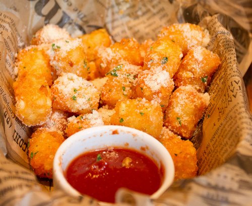ItsFoodPics's tweet photo. Mini pizza n mozzarella bites https://t.co/PJEyEagF6t