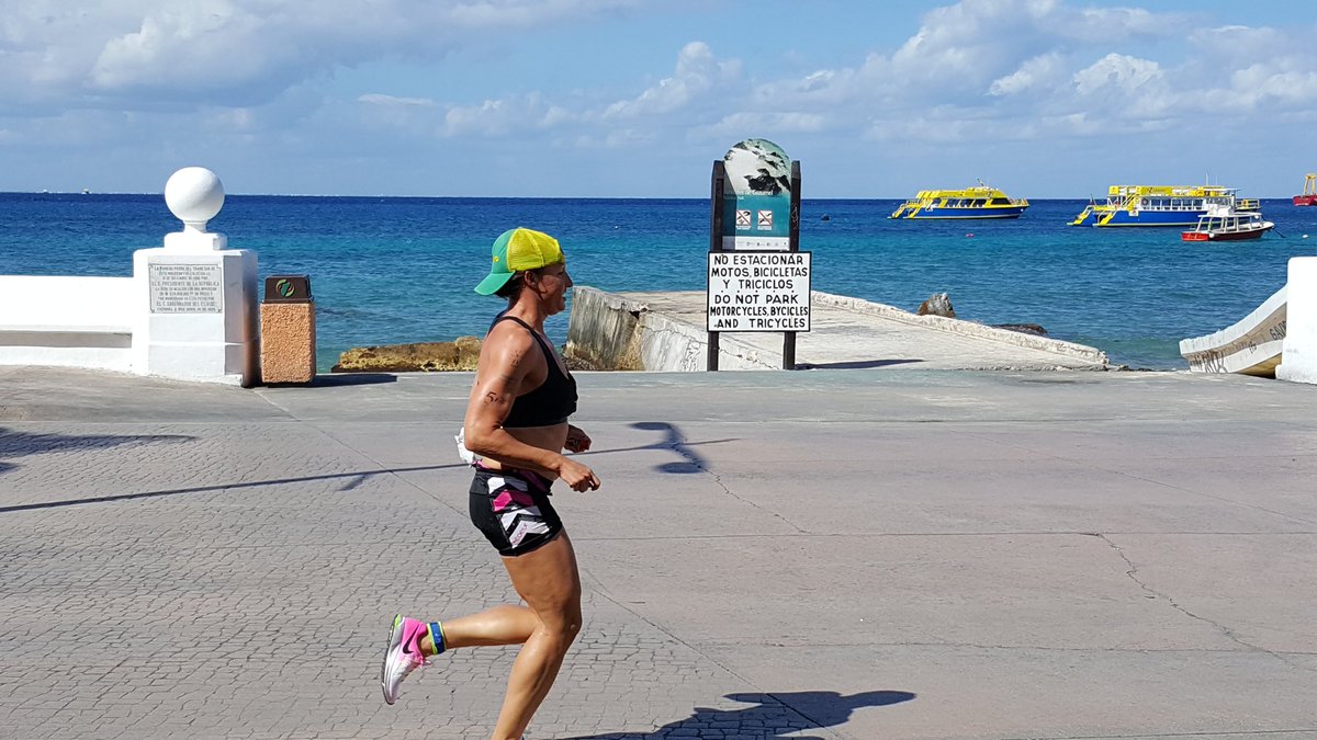 machineparty's tweet photo. #IMCOZUMEL #ImCoz #cozumeltri https://t.co/dDwF3iAwxG