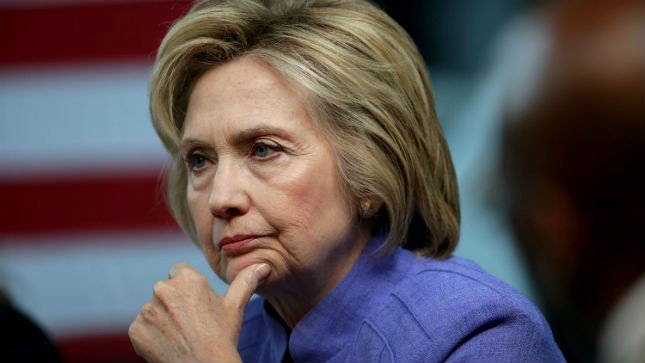 thehill's tweet photo. Top Dem: 'I would counsel against' Clinton joining recount efforts
https://t.co/rfLylhuGOI https://t.co/EiItKW4MfR