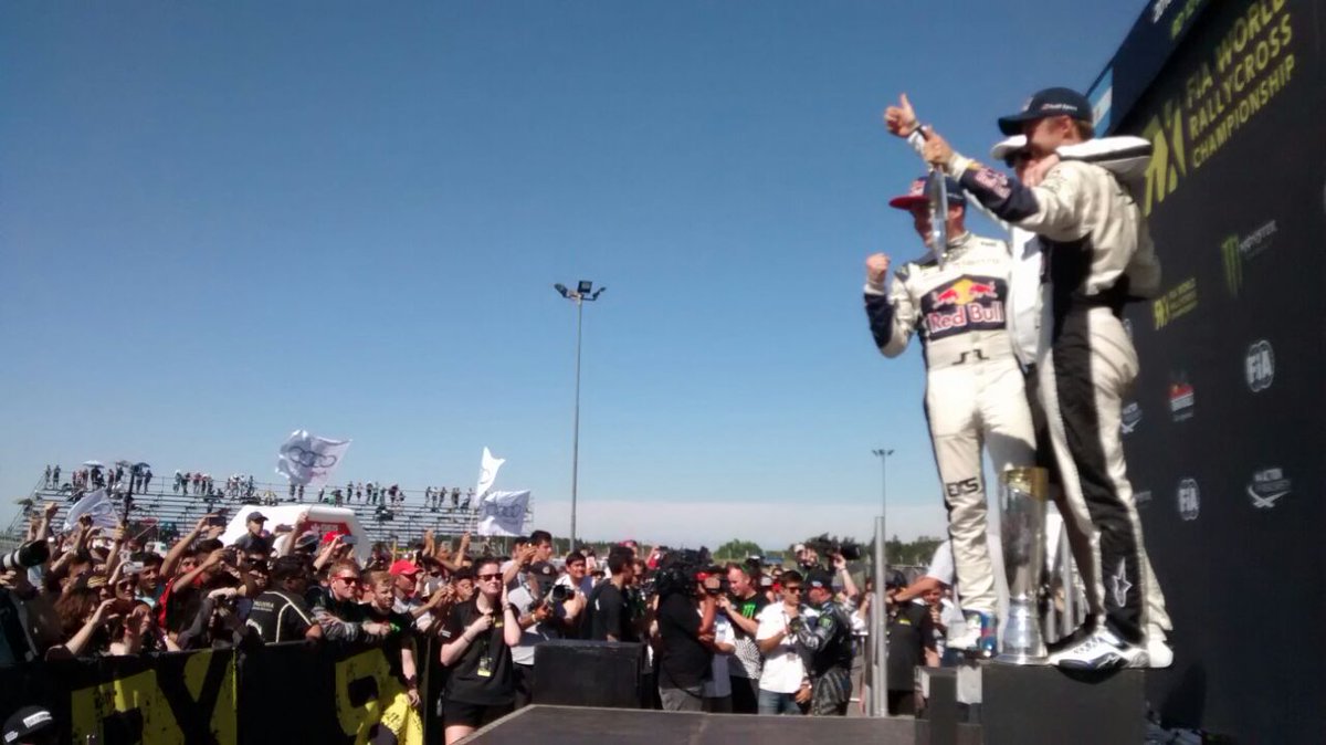 El equipo <a href="/EKSRX/">EKS</a> se consagró ganador del Campeonato por Equipos en el #WorldRX 2016 ! .- <a href="/FIAWorldRX/">FIA World Rallycross Championship</a>