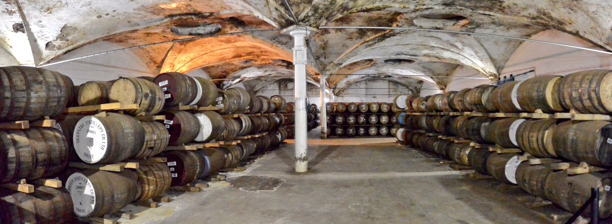 AnabelMarsh's tweet photo. Excellent distillery tour by Gregor @deanstonmalt in Doune today. Great cafe too (these things are important!) https://t.co/AmtogsgIVw