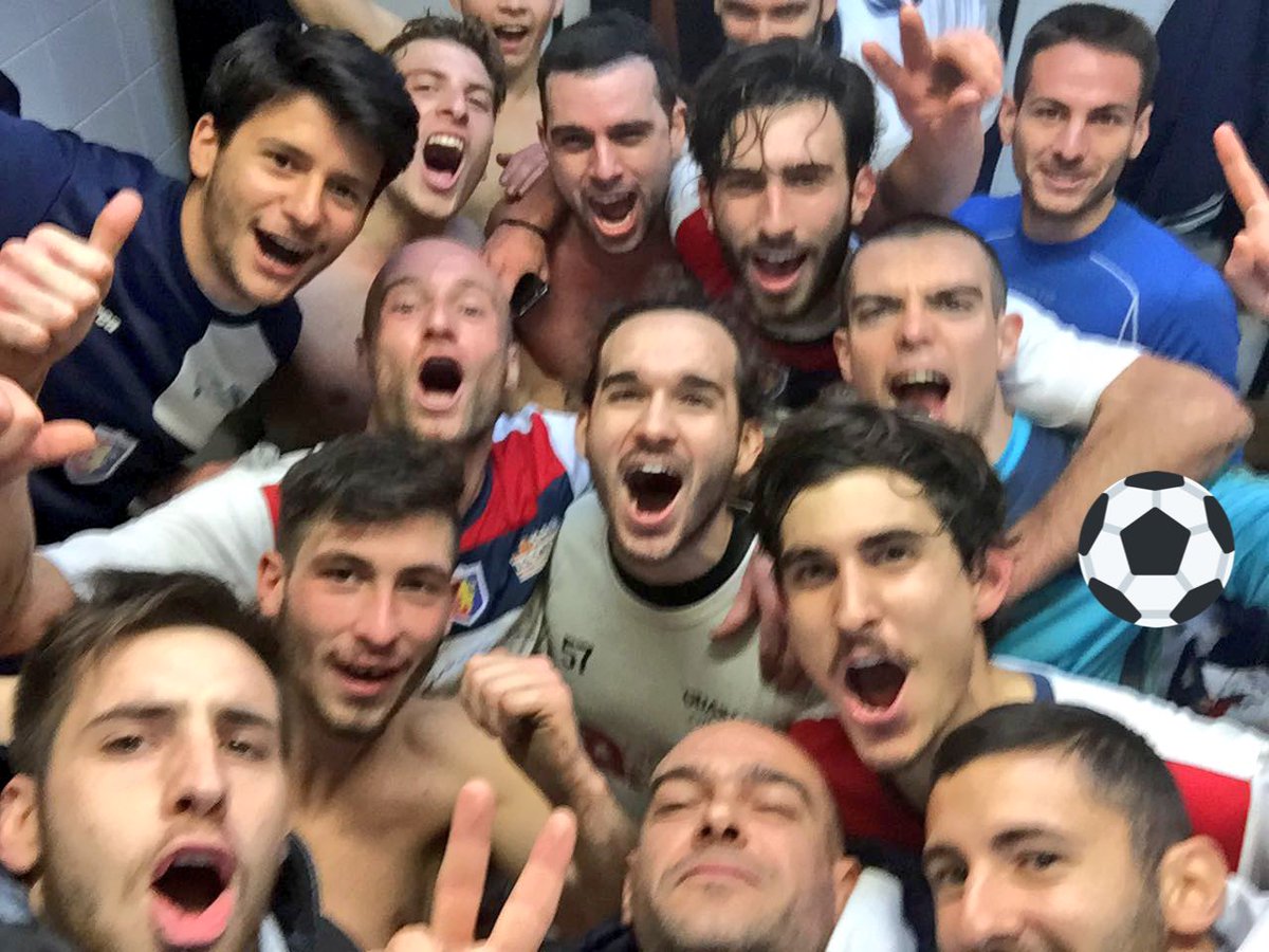 DarioPacini's tweet photo. #domenicalive #dilettanti #manzolinoguastalla #0-1 #gorun https://t.co/pOvxu6Bw4J