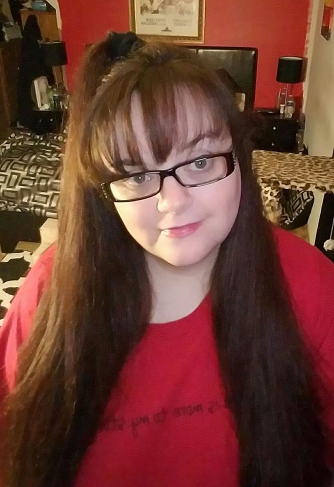 KeepTalkingMH's tweet photo. #SundaySelfie #HAWMC This is one of my favorites and I HATE pictures of myself, so everyone else has to go now too!!! โค๏ธโค๏ธโค๏ธโค๏ธ @wegohealth https://t.co/3kotIkeufz
