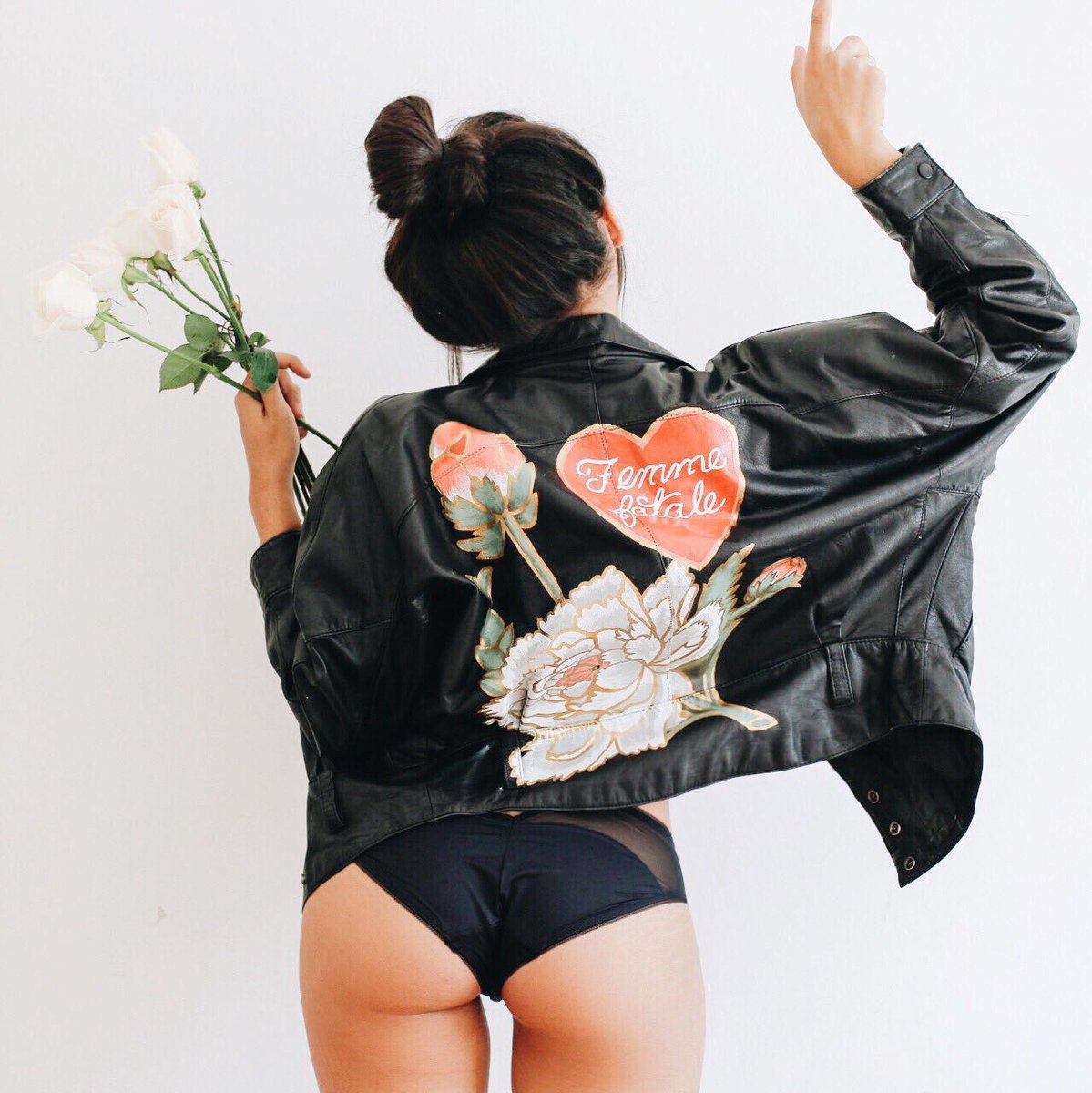 femme fatale, always on the run 🌹