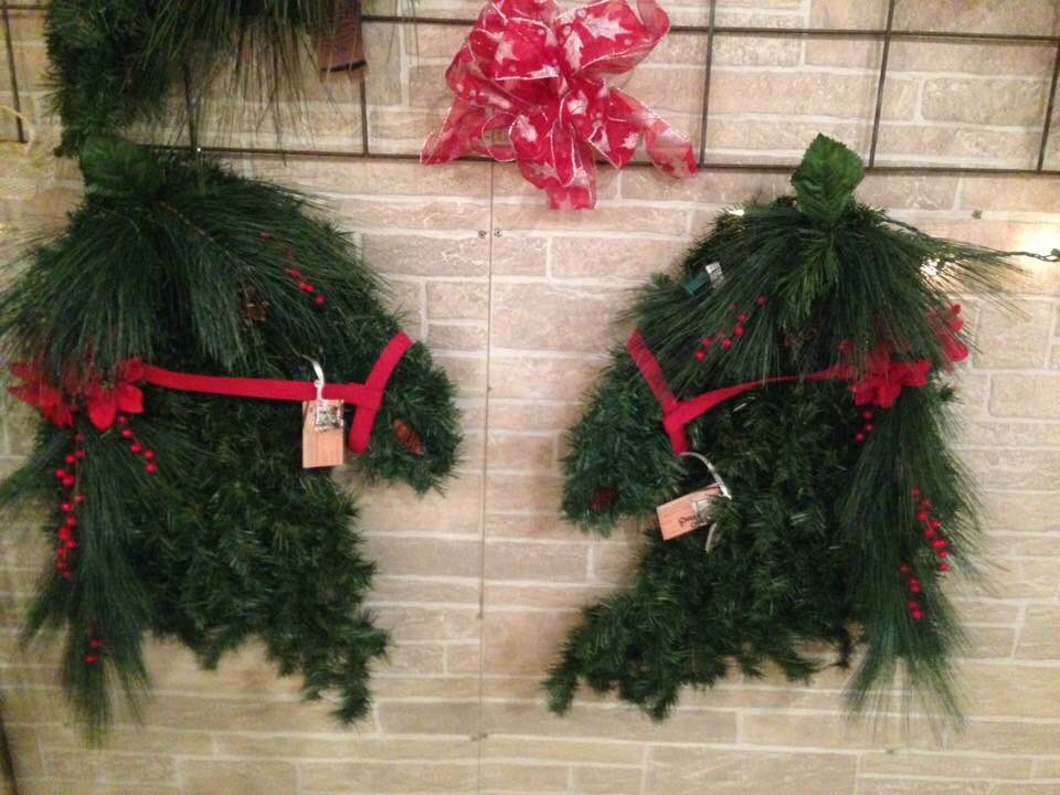 NFOutback's tweet photo. Be sure to make your reservation today for Christmas at the Farm! We have lots of great items in our sale barn! https://t.co/LqVt9D7tBQ. https://t.co/RBD8re3Ajm