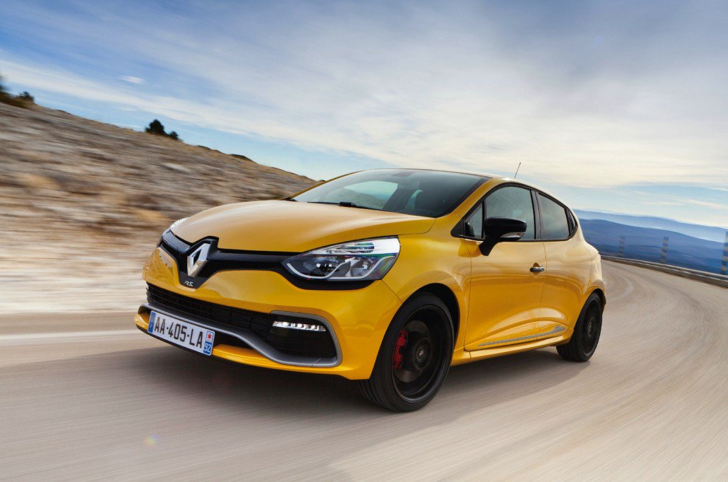 soloautos's tweet photo. #CompradeAuto ¿Buscas un deportivo hatchbacks subcompacto?, te damos varias opciones... https://t.co/wpC0gRlqcZ https://t.co/fBoHVRTJEA