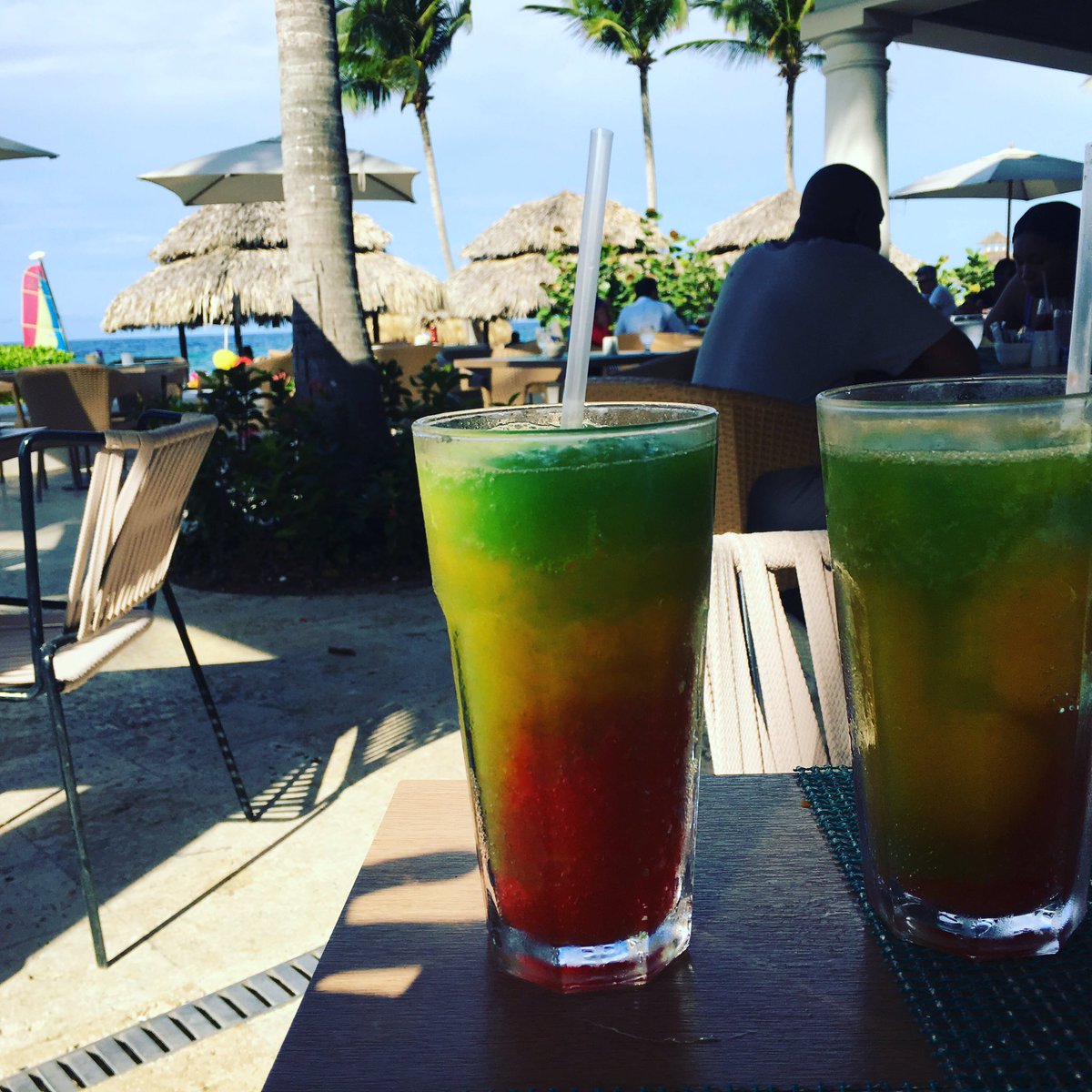 themtggal's tweet photo. Drinks in Jamaica 😊 https://t.co/lpljz0WLFC