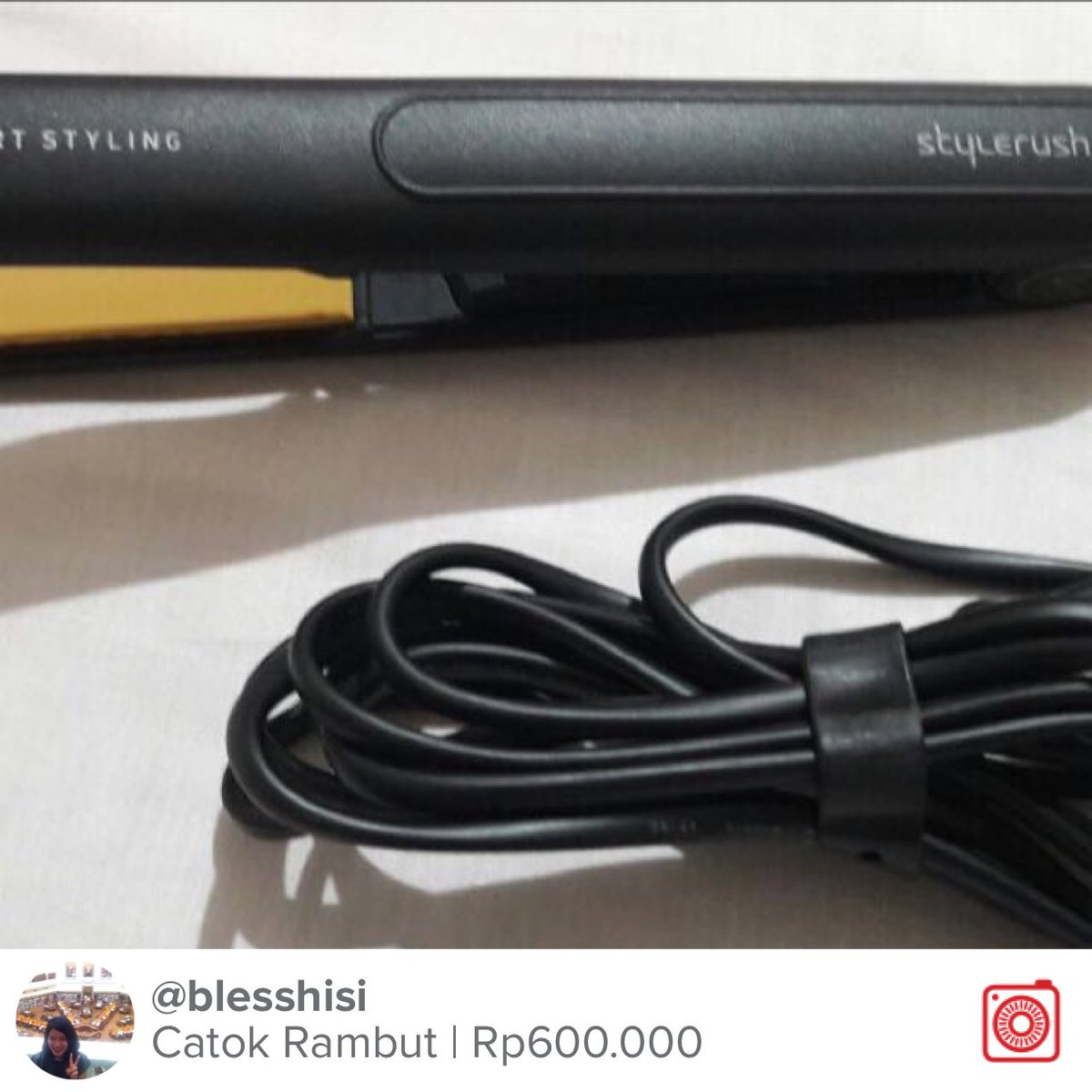 blesshisi's tweet photo. Selling Catok Rambut Rp600.000 https://t.co/7h9TYYKb7J #carousell @carousell_id https://t.co/sKxpnBFAoB