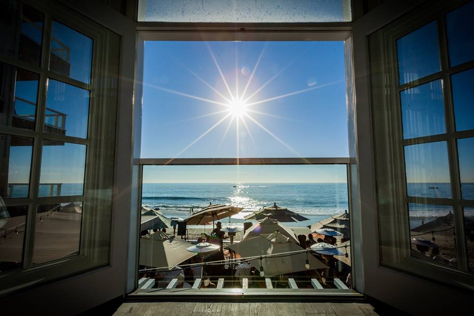 SoCalVR's tweet image. Reminiscing over our recent event at The Deck in Laguna Beach on this chilly rainy day! Now to go play some #VR games...