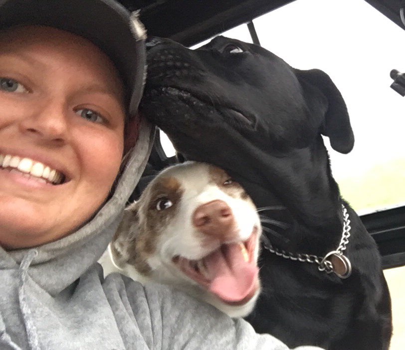jaxlef14's tweet photo. On Sundays we check trail cameras #GoofyDogs #Hunt16 https://t.co/CUd0BitlQX