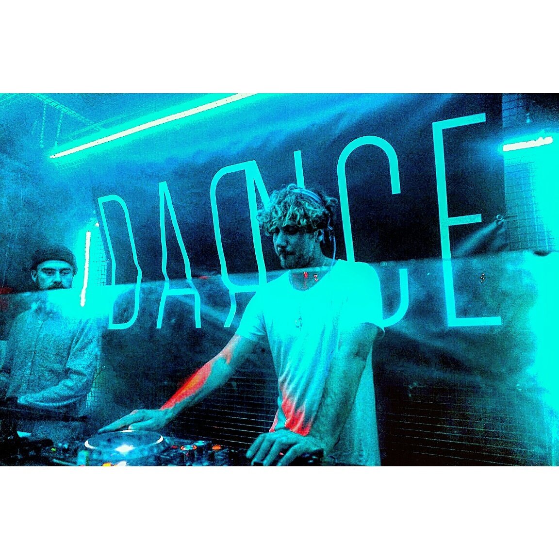 kre8_agency's tweet photo. @alexisraphael hotting things up on Friday night at @darnce_nottingham 💙 #house #techno #techhouse #DARNCE #TREIB #dj #KRe8 #creativeagency https://t.co/v6Zurru2Hu