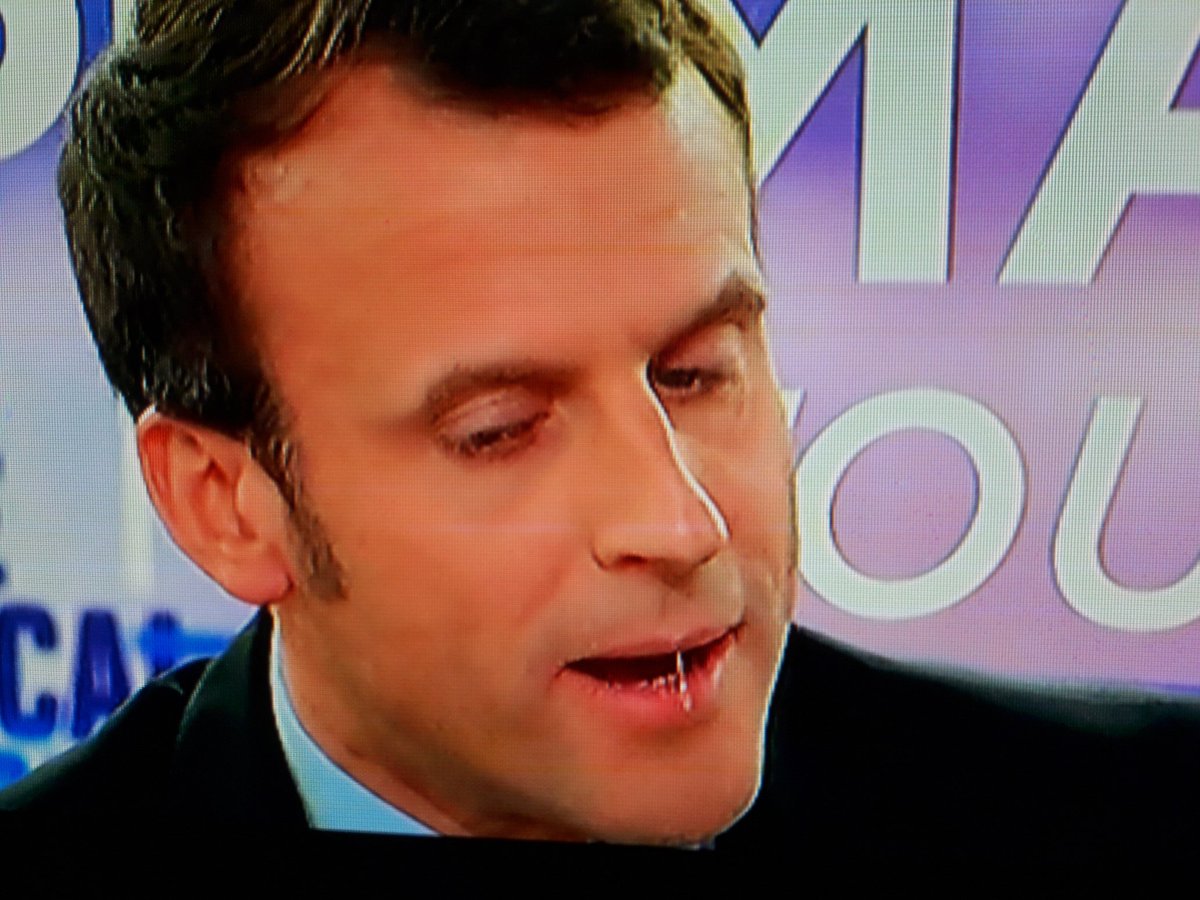 Tu l'as dans le fion on Twitter: "#Macron le fils à #Juppé. Je ...