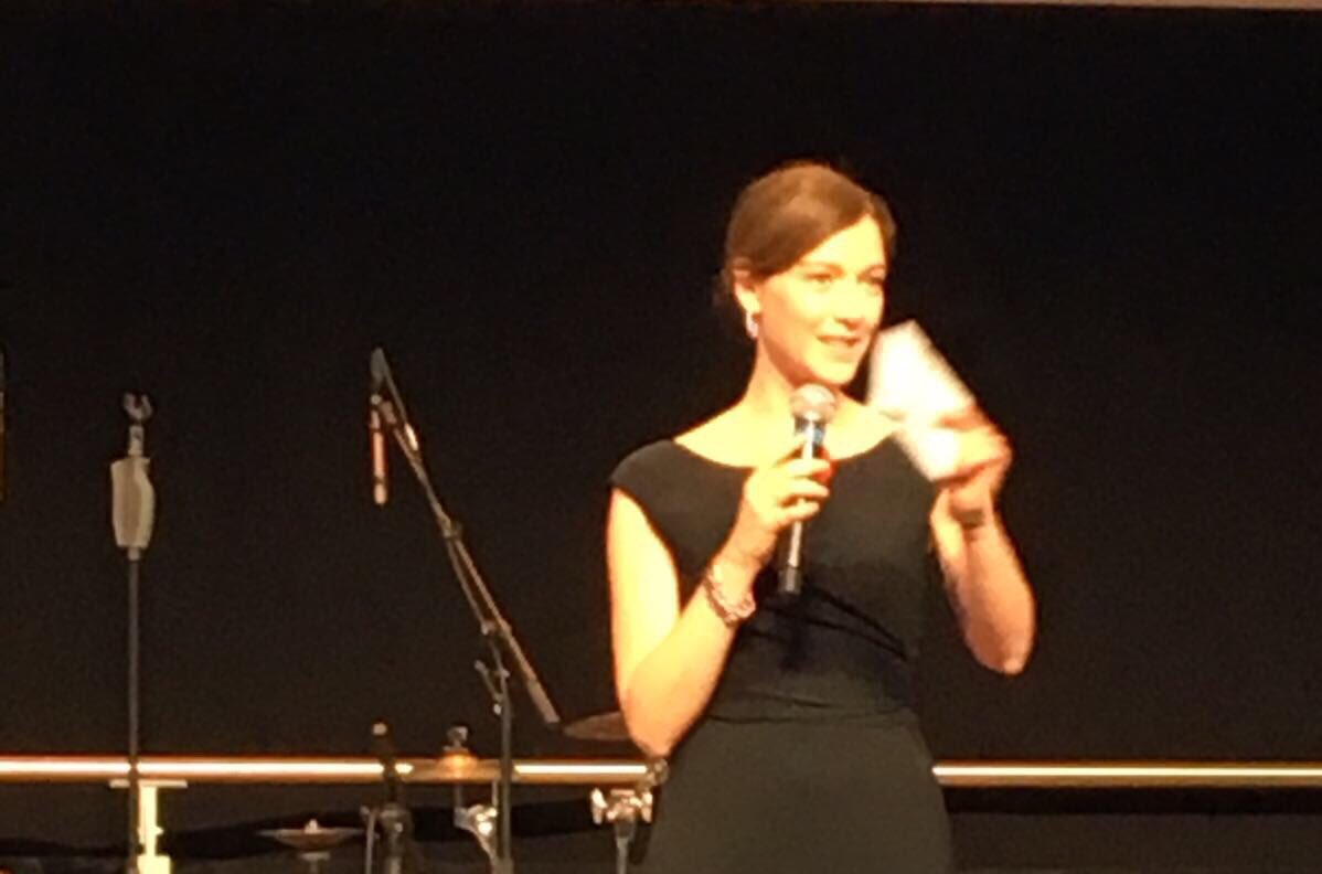 Cristiana Capotondi presenta la serata <a href="/TheCircleItalia/">the circle italia</a> presieduto da Antonella Antonelli <a href="/Antomarieclaire/">Antonella Antonelli</a> #faredelbenefabene