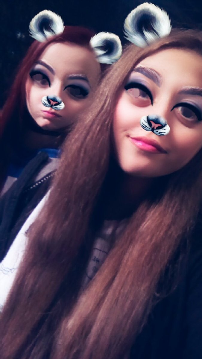 SmilerTundi's tweet photo. Tell me that we aren't lovely #internetfriends #playit #secondmeet ily🍓 https://t.co/XtNkdnsxkd