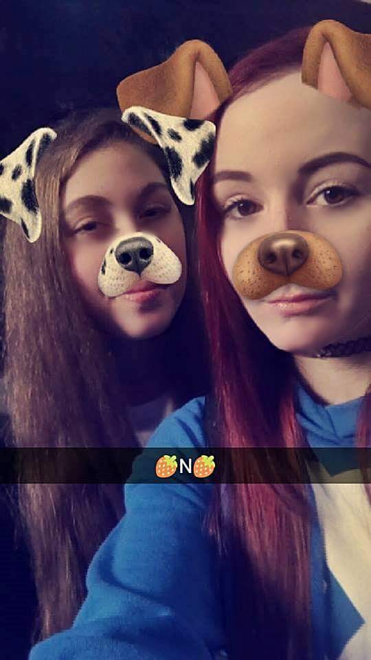 SmilerTundi's tweet photo. Tell me that we aren't lovely #internetfriends #playit #secondmeet ily🍓 https://t.co/XtNkdnsxkd