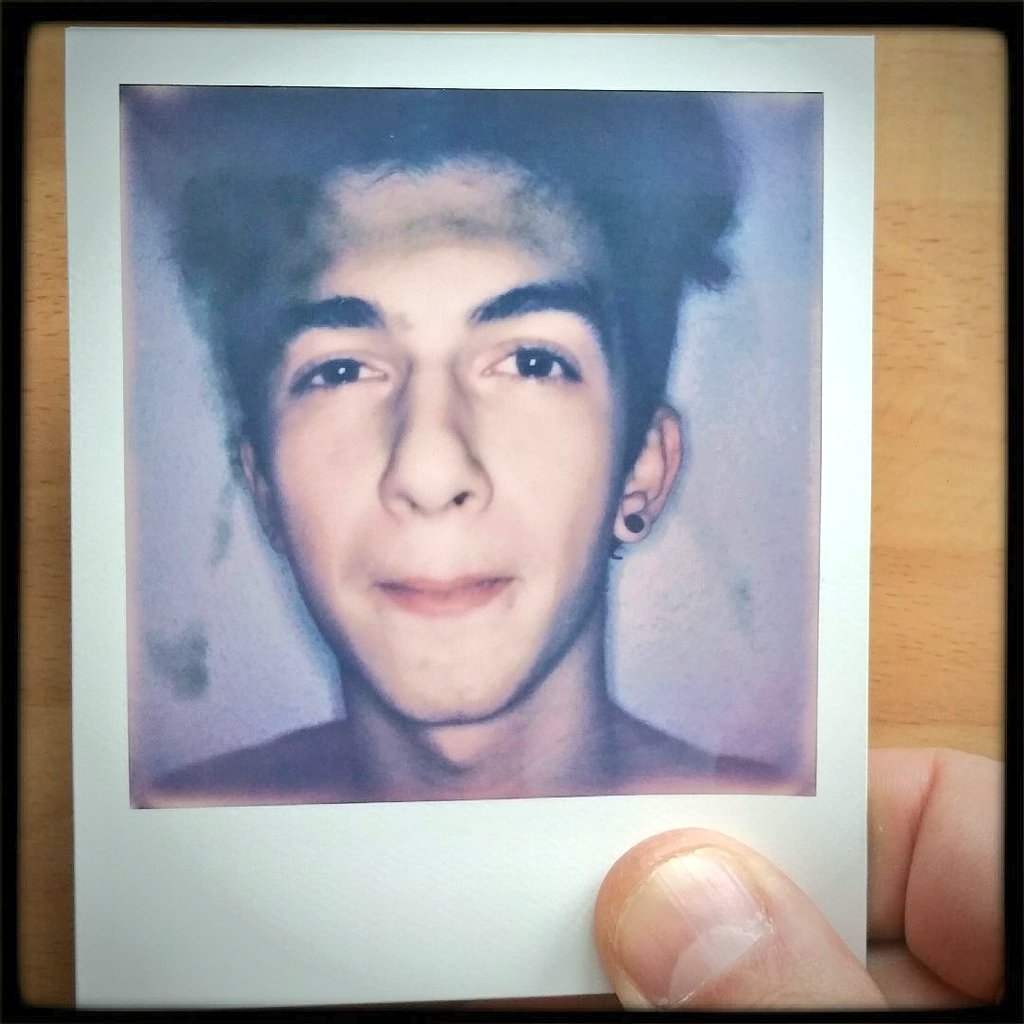 JulioVet_photo's tweet photo. Y más de #foto #analógica haciendo pruebas varias con la exposición y temp. revelado 😎😎😎
#expiredfilm #impossiblefilm #i1camera #instantlab https://t.co/IVhkmxdlSP