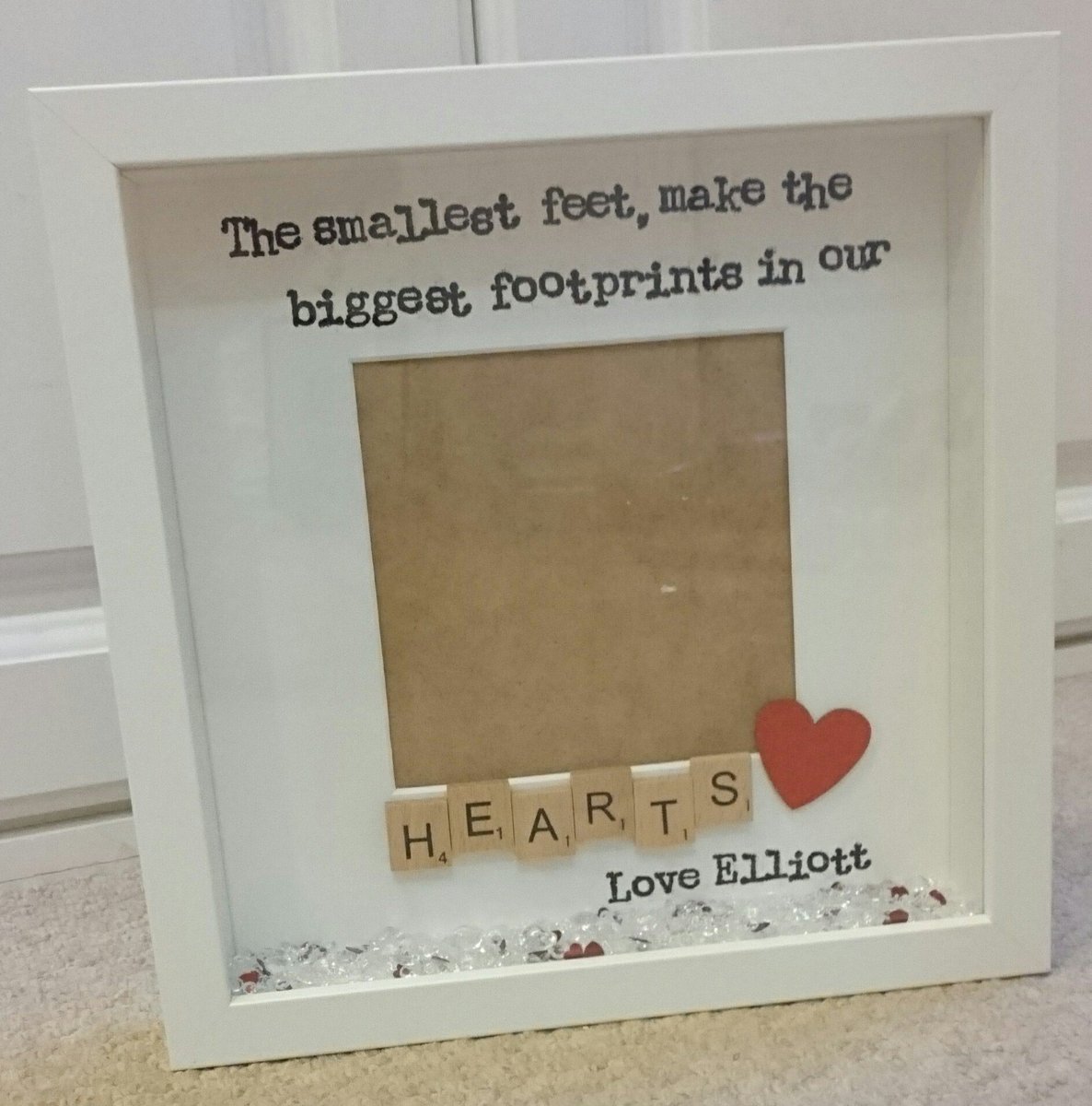 craftbykay's tweet photo. Baby Elliott's footprints will be added to this frame. Love that idea 😍👣 #keepsakegifts #handmadegifts #babyframe #CraftByKay https://t.co/TirKqHMDez